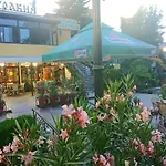 Trakia Garden 3* סאני ביץ'