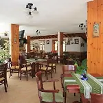 מלון Trakia Garden